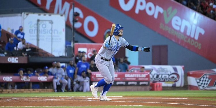 Licey cede ante Gigantes en cerrado partido