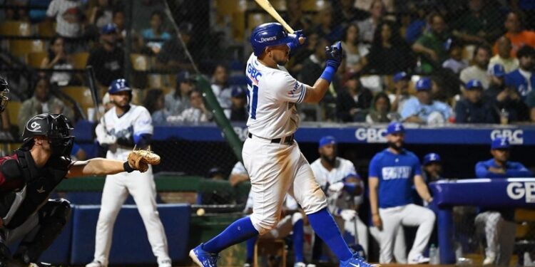 Sencillo de Adames deja en el terreno a Gigantes