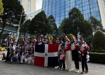 RD obtiene medallas en la final mundial de la World Robot Olympiad 2025 en Singapur