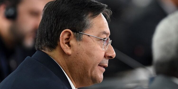 Detienen a Luis Arce en Bolivia