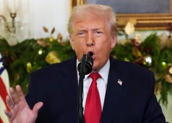 «Heredé un desastre y lo estoy arreglando»: Trump se dirige a los estadounidenses