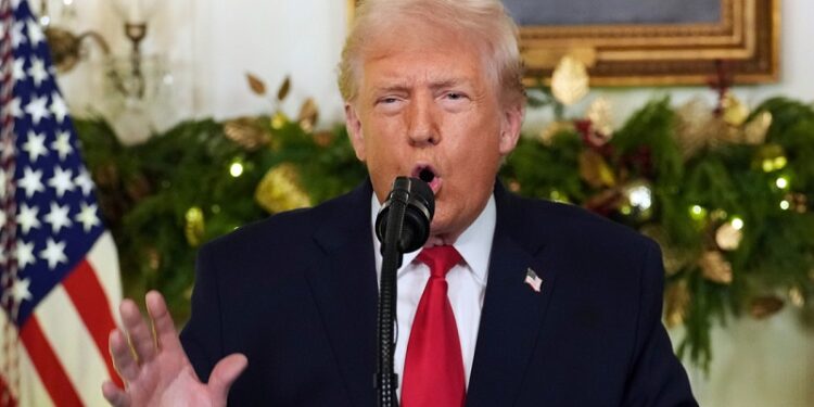 «Heredé un desastre y lo estoy arreglando»: Trump se dirige a los estadounidenses