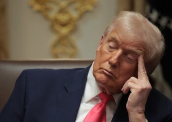 «No solo Venezuela»: Trump promete empezar ataques en tierra contra presuntos narcotraficantes