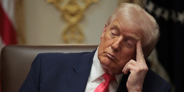 «No solo Venezuela»: Trump promete empezar ataques en tierra contra presuntos narcotraficantes