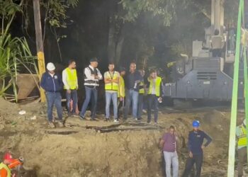 Coraasan, Inapa, Estrella y AlcarAW reparan avería en tubería acueducto Cibao Central