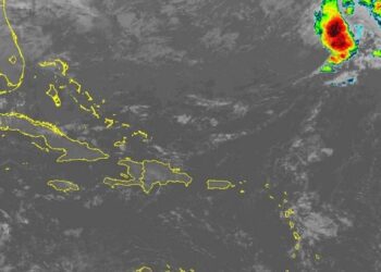 Escasas lluvias este jueves, oleaje peligroso en la costa norte
