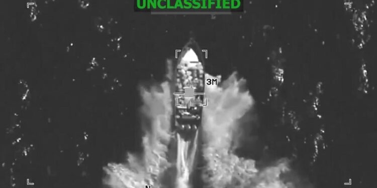 EE.UU. realiza otro ataque «letal» en el Pacífico y mata a 4 personas (VIDEO)