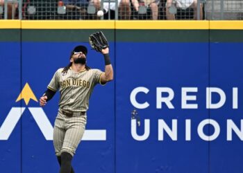 Preller disipa rumores de cambio de Tatis: “Necesitamos a Fernando”Sa