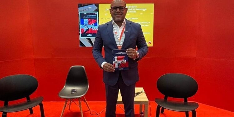 «La conjura haitiana y la maldición dominicana» de Francisco Tavárez