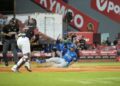 Luis García empuja dos y Gigantes quiebran empate con Licey al vencerlos 4-2