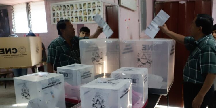 Órgano electoral de Honduras pide paciencia: todavía no habrá resultados definitivos