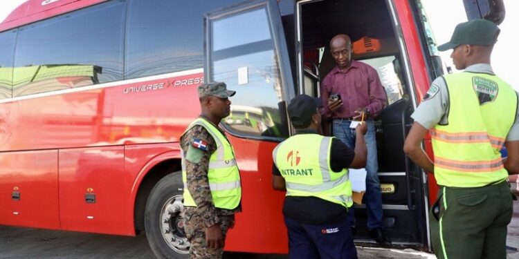 Intrant realizará inspecciones visuales vehiculares durante operativo Navidad Segura 2025