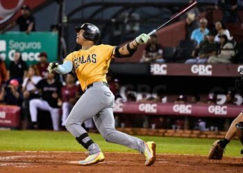 Águilas se mantienen en la cima de LIDOM a pesar de revés ante Gigantes