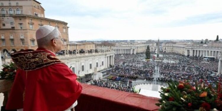 Urbi et Orbi del Papa León XIV: Un Llamado a la paz y la responsabilidad