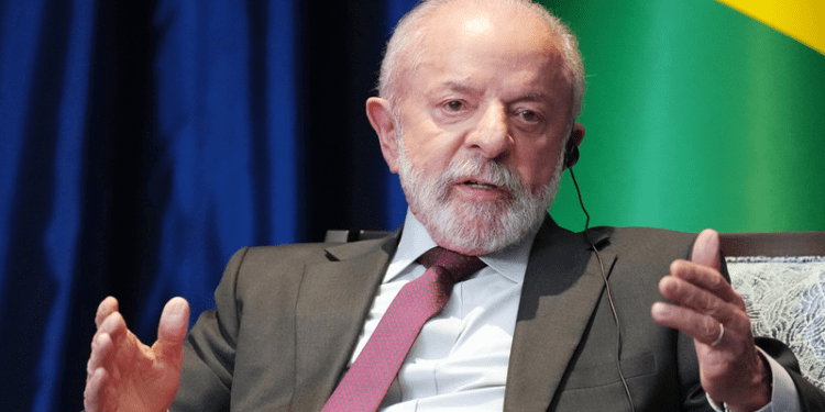 Lula se propone como mediador entre EE.UU. y Venezuela