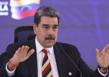 Maduro: «Tenemos malas noticias a quienes esperan que renunciemos a nuestros derechos históricos»