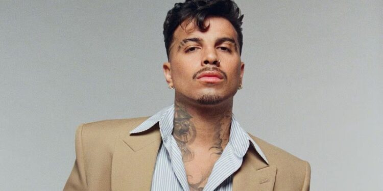 Rauw Alejandro anuncia concierto como regalo navideño gratis para sus fans en RD