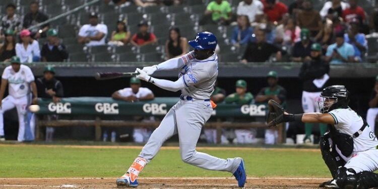 Mauricio, Rojas Jr. y Núñez lideran victoria del Licey sobre Estrellas