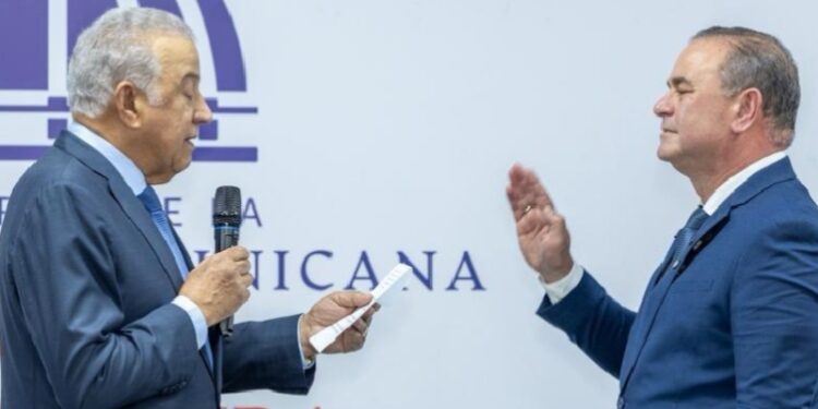 Nuevo ministro de Agricultura llama a no bajar la guardia y reafirma compromiso con la seguridad agroalimentaria