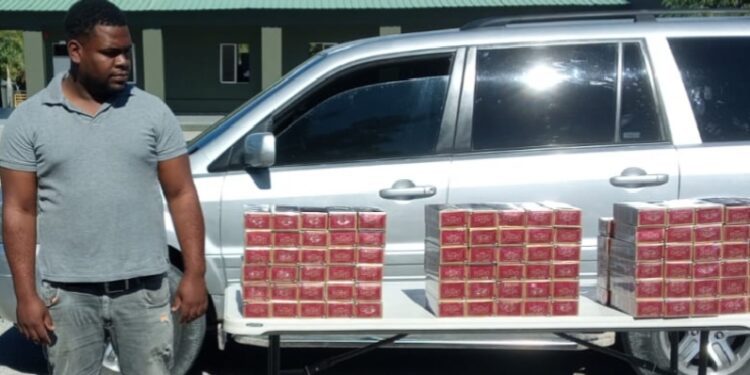 Ejército decomisa más de 60,000 cigarrillos de contrabando en Barahona e Independencia