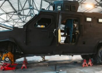 Fuerzas Armadas presentan el primer vehículo blindado ensamblado en la República Dominicana