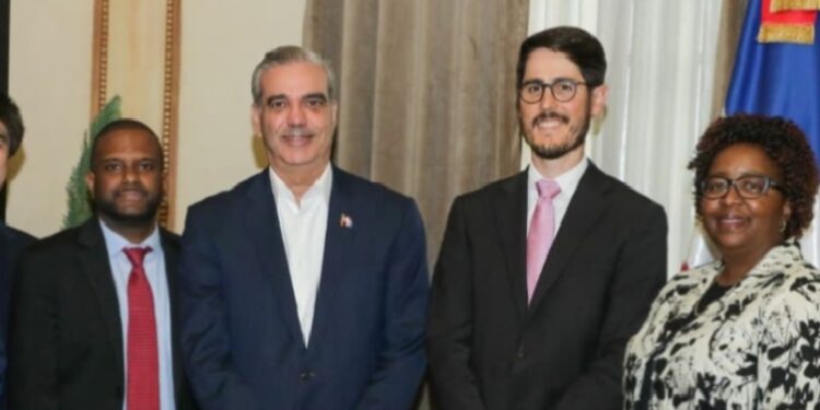 Banco Mundial destacan estabilidad y crecimiento sostenido de la República Dominicana 