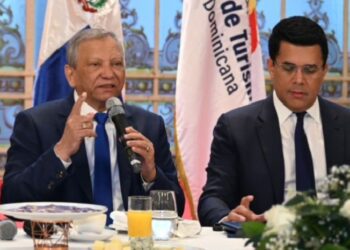 Banreservas lidera en FITUR 2026 con acuerdos de inversión superiores a US$6,500 millones