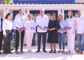 Abinader inaugura un Caipi en Santo Domingo Oeste para 250 niños