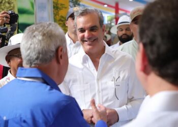 Abinader inaugurará este sábado un centro educativo, ampliación de acueducto y mercado municipal