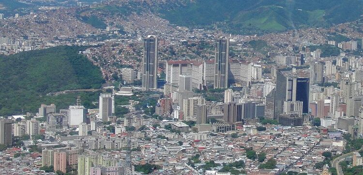 Venezuela: El ataque militar estadounidense sienta un precedente peligroso, dice Guterres e insta al diálogo