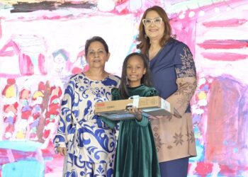 Voluntariado Banreservas premia a ganadores del Concurso de Pintura Infantil Navideño Nidia Serra