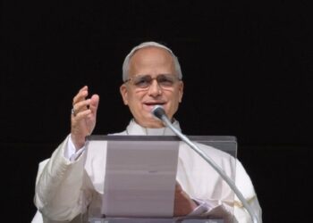 El Papa: en Irán y Siria se debe cultivar con paciencia el diálogo y la paz