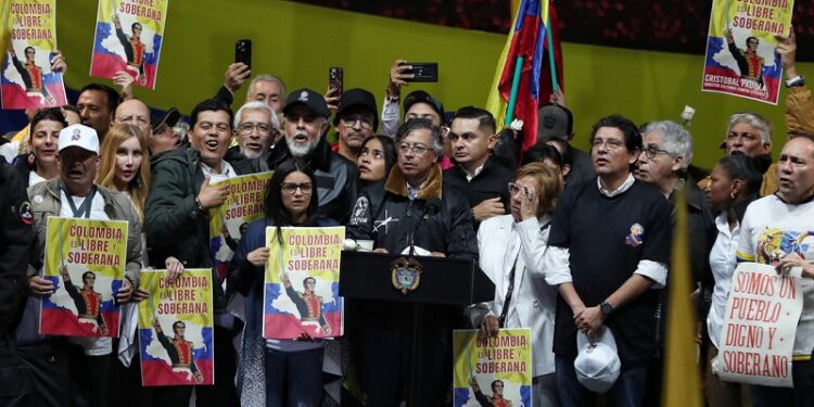 Trump cambia de tono sobre Petro y ahora quiere una reunión tras meses de insultos