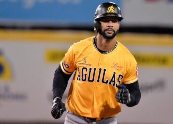 Águilas suman triunfo frente a Gigantes y se acercan al primer puesto