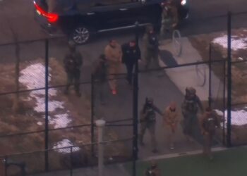 VIDEO: Escoltan a Maduro hacia el tribunal en Nueva York