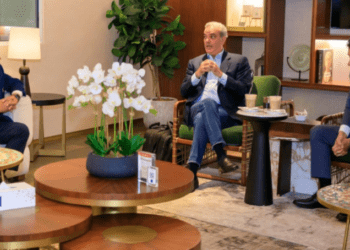 Presidente Abinader llega a Dubái para participar en la Cumbre Mundial de Gobiernos