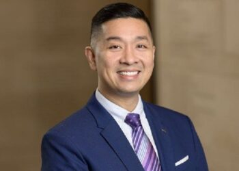 Advierte sobre aumento de cáncer de pulmón en adultos jóvenes que nunca han fumado