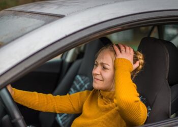 La generación Z es la que más ansiedad siente al estar al volante y esta es la razón