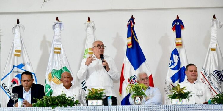 Banco Agrícola anuncia préstamos con tasa del 6% en la Feria Agropecuaria 2026