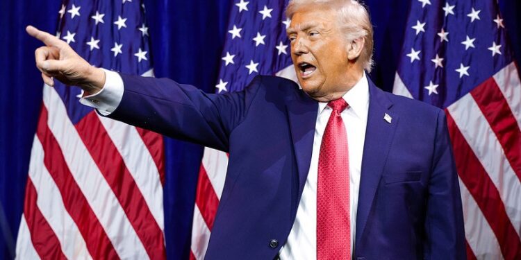 «Caerán bombas por todas partes»: Trump confirma agresión de EE.UU. contra Irán