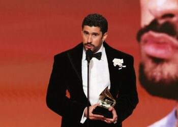 «No somos animales»: Bad Bunny alza la voz contra el ICE en la ceremonia de los Grammy