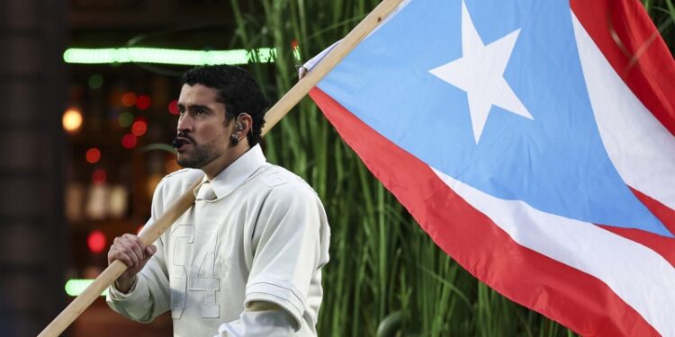 ¿Tiro en el pie?: el efecto Bad Bunny en el voto hispano tras la crítica de Trump