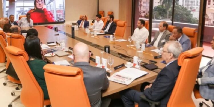 Comisión Consultiva sugiere la construcción de un nuevo estadio de béisbol