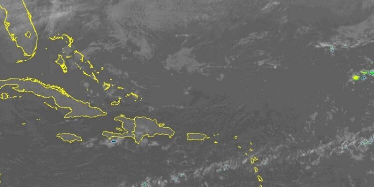 Chubascos aislados en la mañana y aguaceros dispersos en la tarde