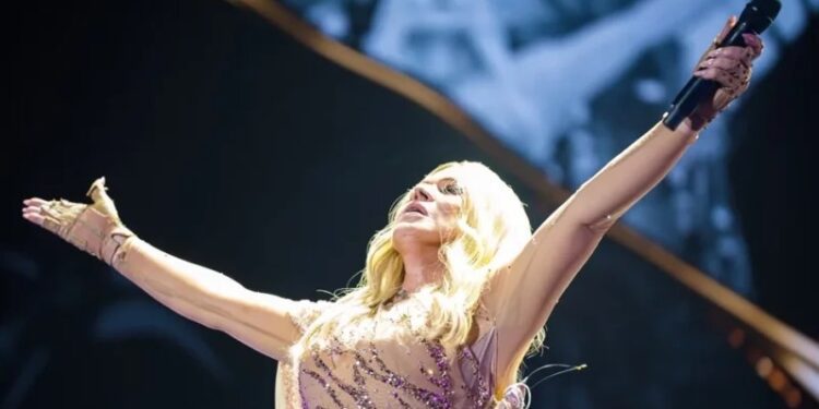 Ednita Nazario presenta su nuevo sencillo