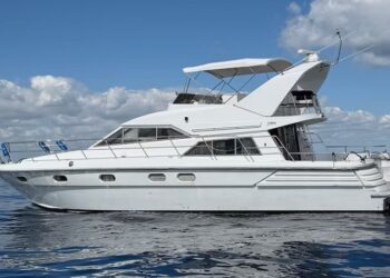 Guardia Costera y colaboradores ocupan 140 kilos de cocaína en dos embarcaciones