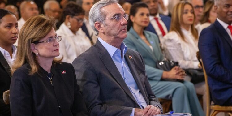 Presidente Abinader encabeza presentación de avances en salud mental a nivel nacional