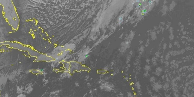 Frente frío y vaguada producen precipitaciones importantes este martes y miércoles