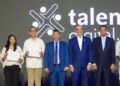 El presidente Abinader encabeza graduación de 5,000 jóvenes del programa Talento Digital