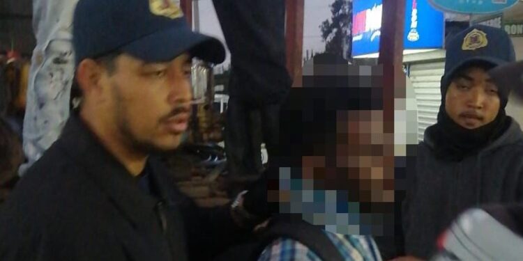 Migración deportó 977 extranjeros indocumentados